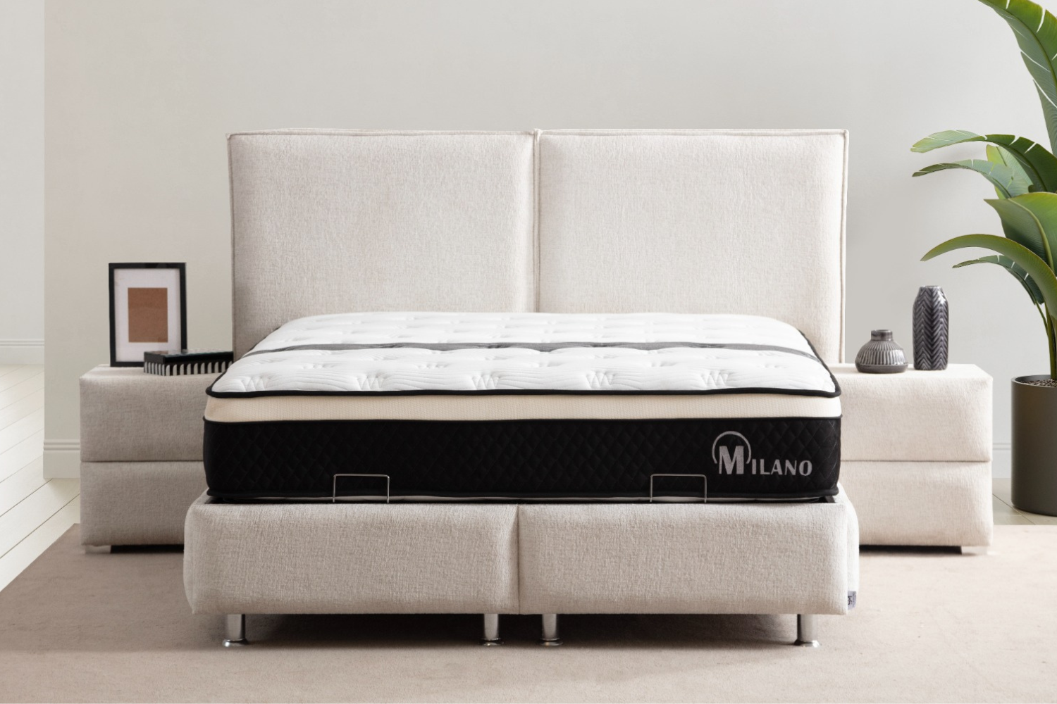Lit coffre MAYA chenille blanc cassé avec tête de lit