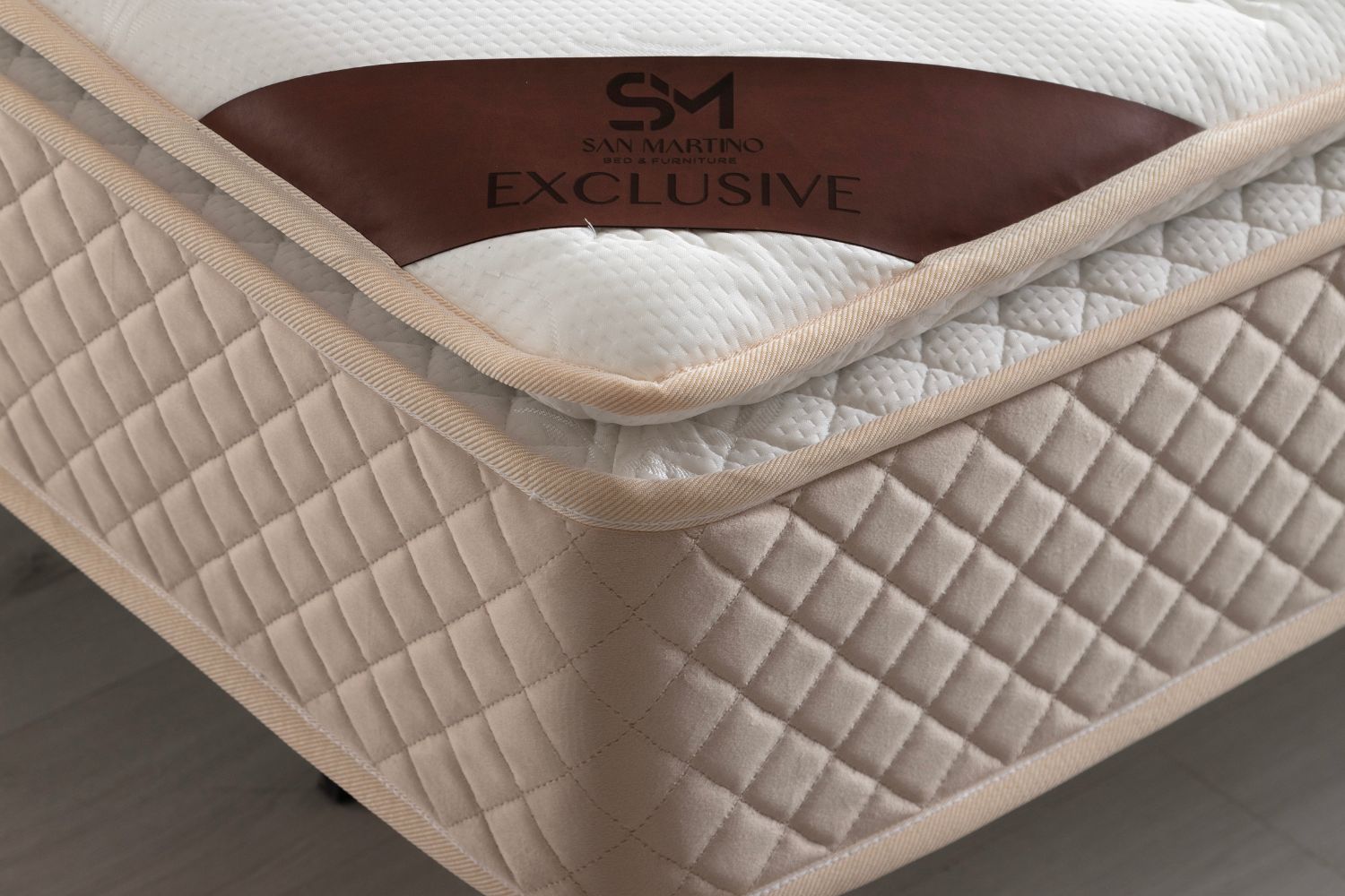 Matelas San Martino Exclusif Ressorts Beige - 32 cm avec surmatelas Intégré 160x200