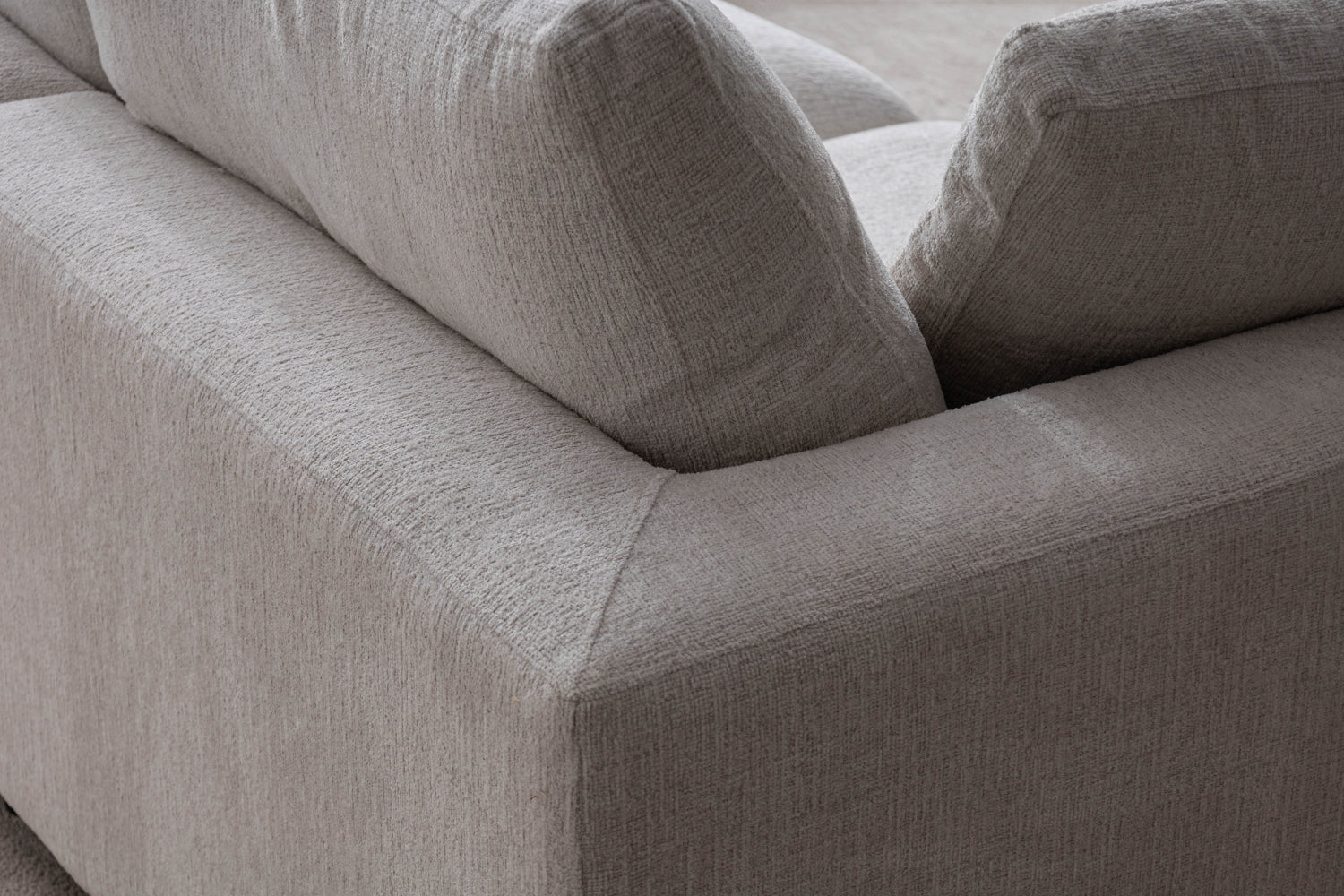 Canapé JULIA modulable chenille 3+1 pouf