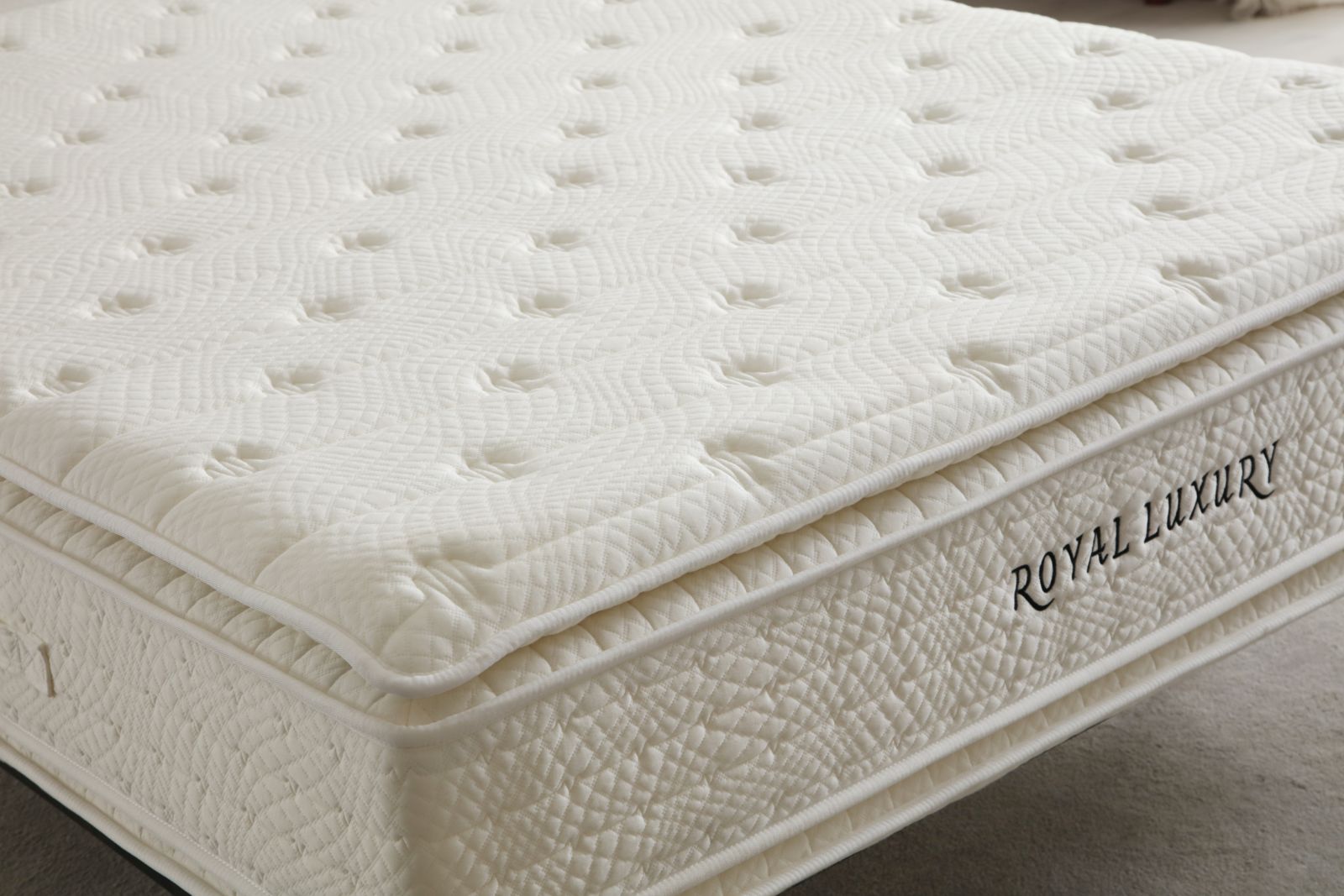 Matelas Royal Luxury Ressorts - 36 cm avec double surmatelas Intégré
